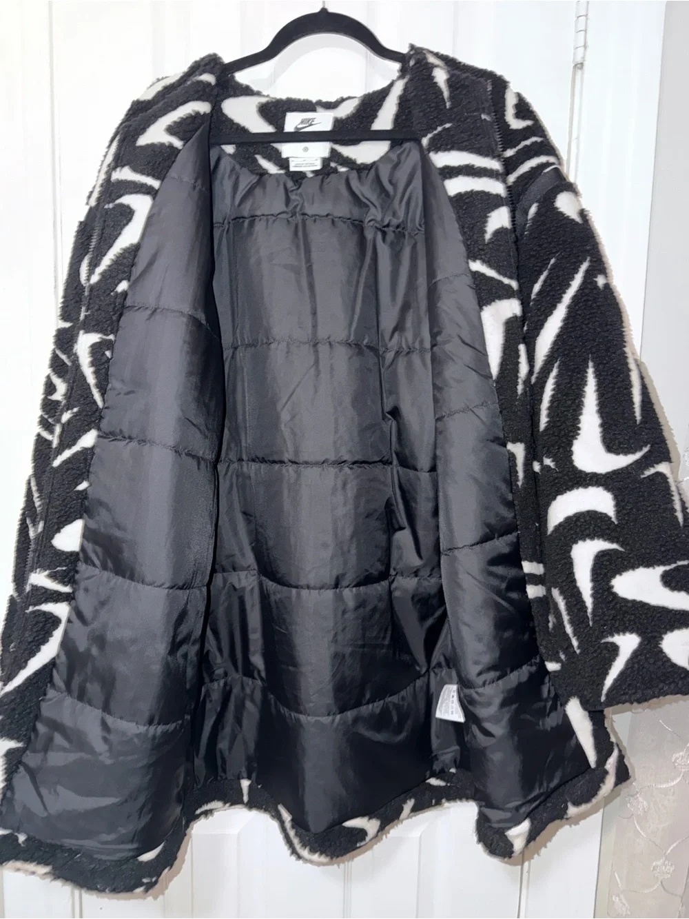 Nike Loose High-Pile Jacket